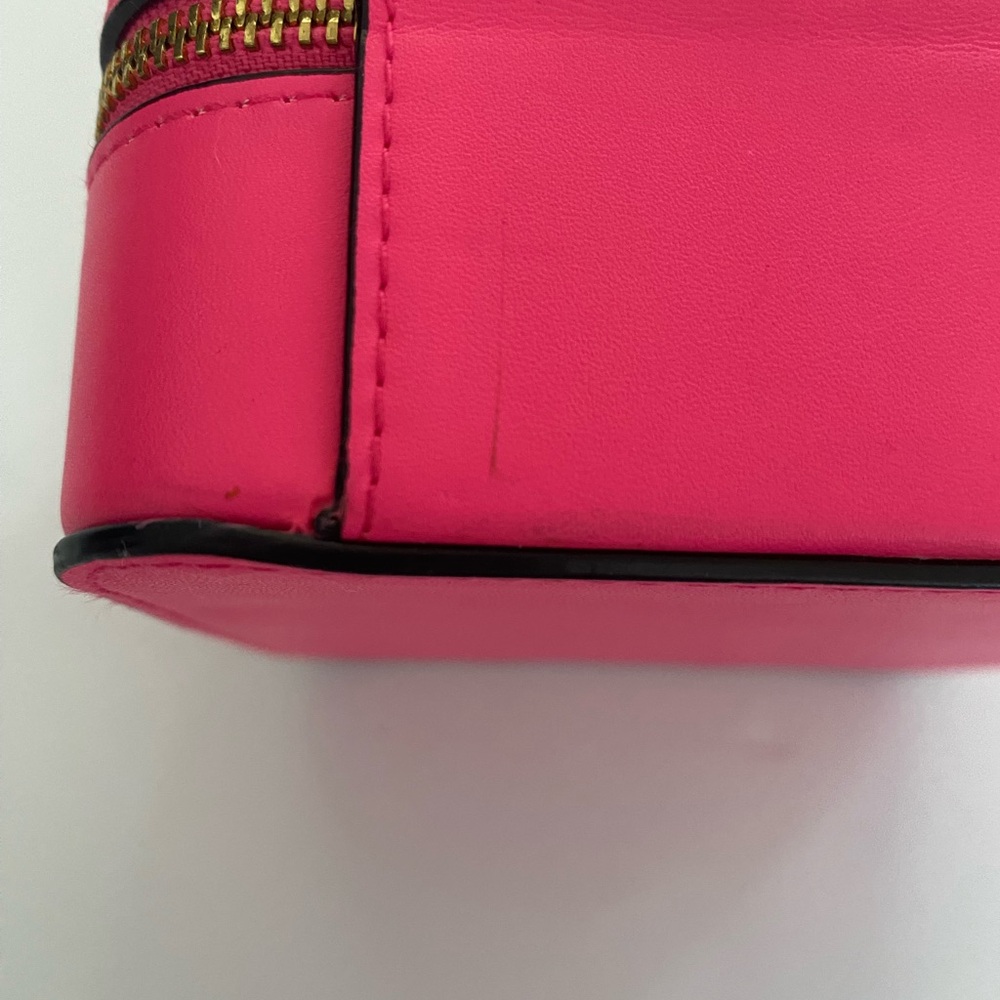 Target • Small Travel Accessory Organizer - Picture 7 of 11